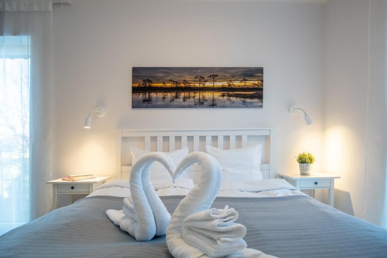 Dream Stay - Brand New Apartment With Balcony & Free Parking Талин Екстериор снимка